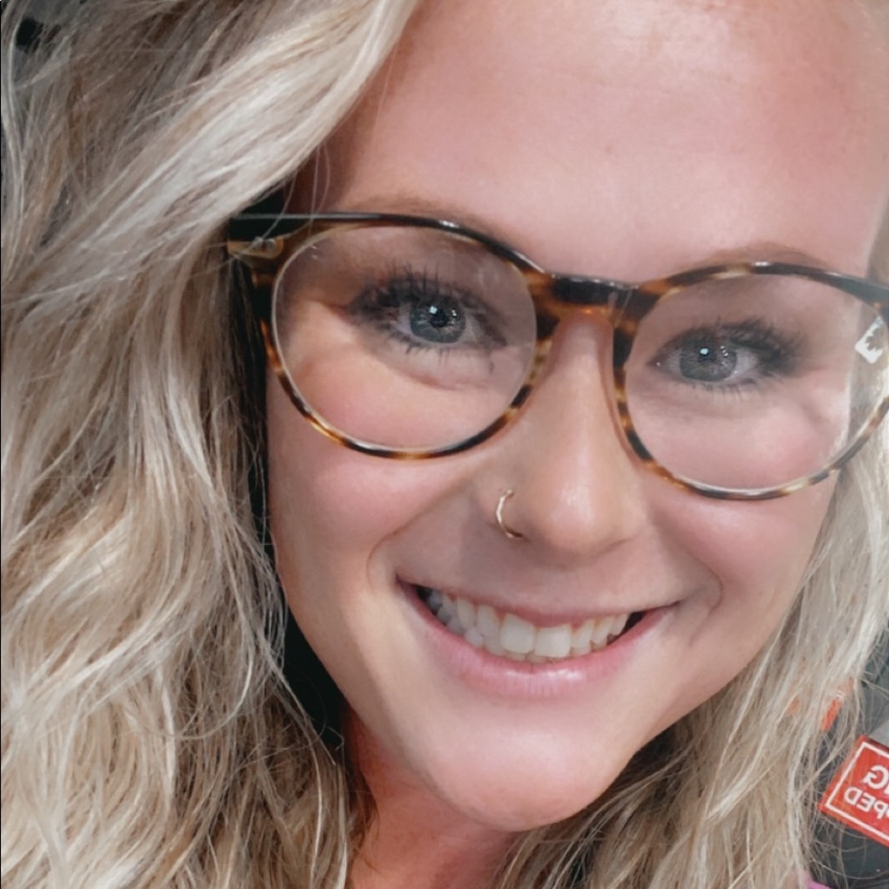 Meet your Posher, Maggi